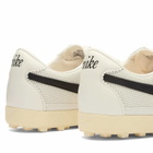 Nike Astrograbber Txt Sneaker in Sail/Black