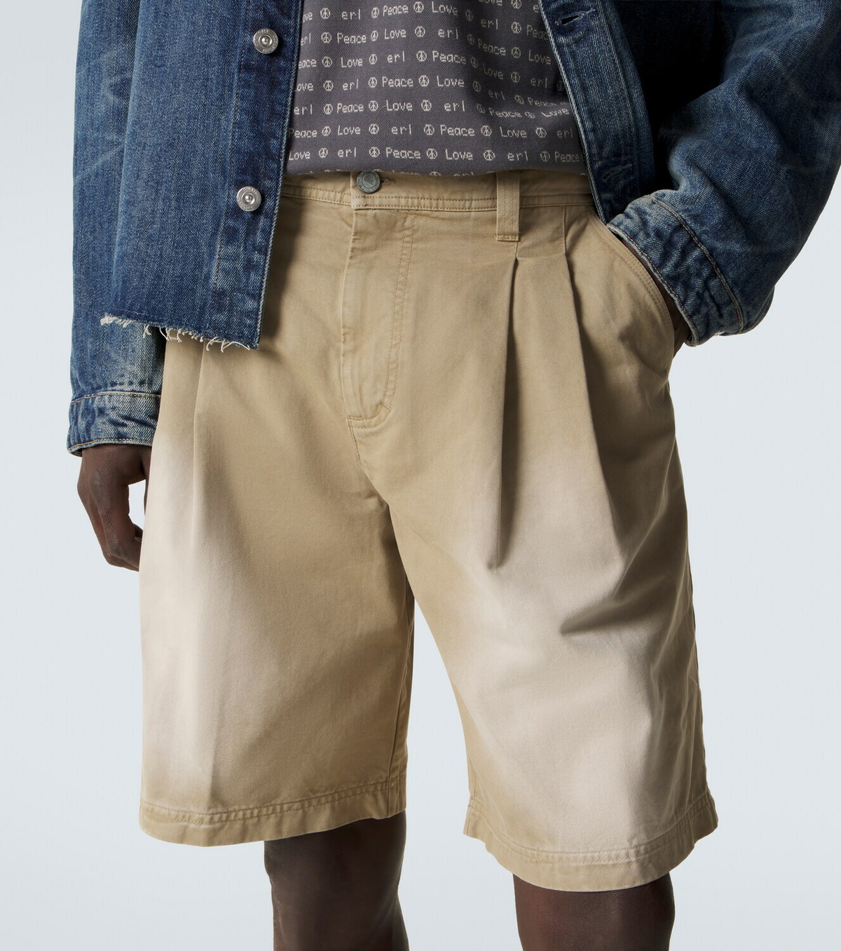 ERL Pleated cotton twill Bermuda shorts