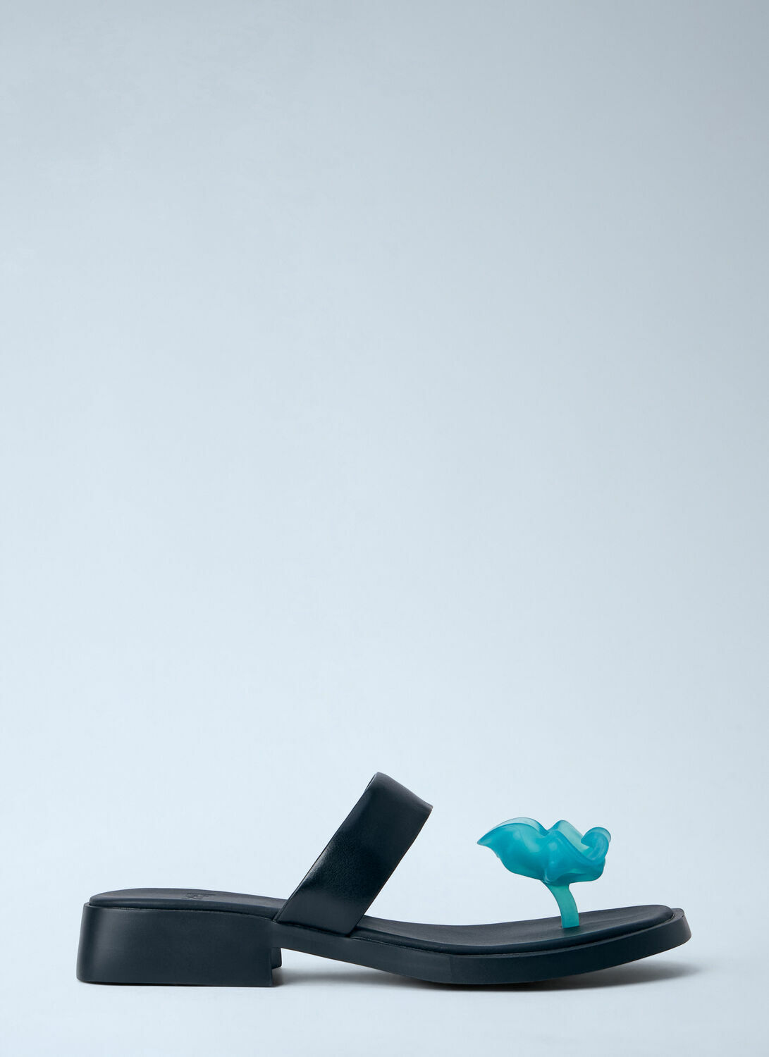 CAMPER Sculptural Toe Ring Sandals