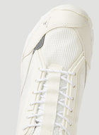 Lhakpa Sneakers in White