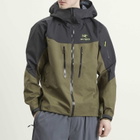 Arc'teryx Men's Alpha SV Gore-Tex Jacket in Spotlight