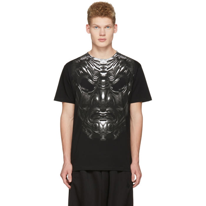 Photo: Marcelo Burlon County of Milan Black Romeo T-Shirt