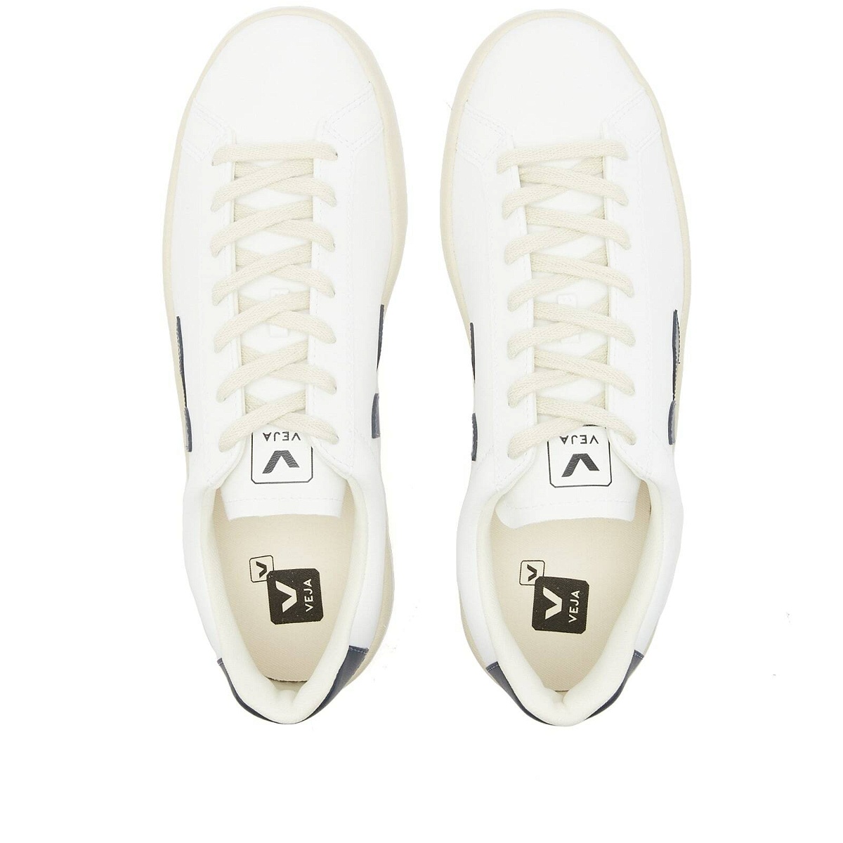Veja Men's Urca Retro Sneakers in White/Nautico VEJA