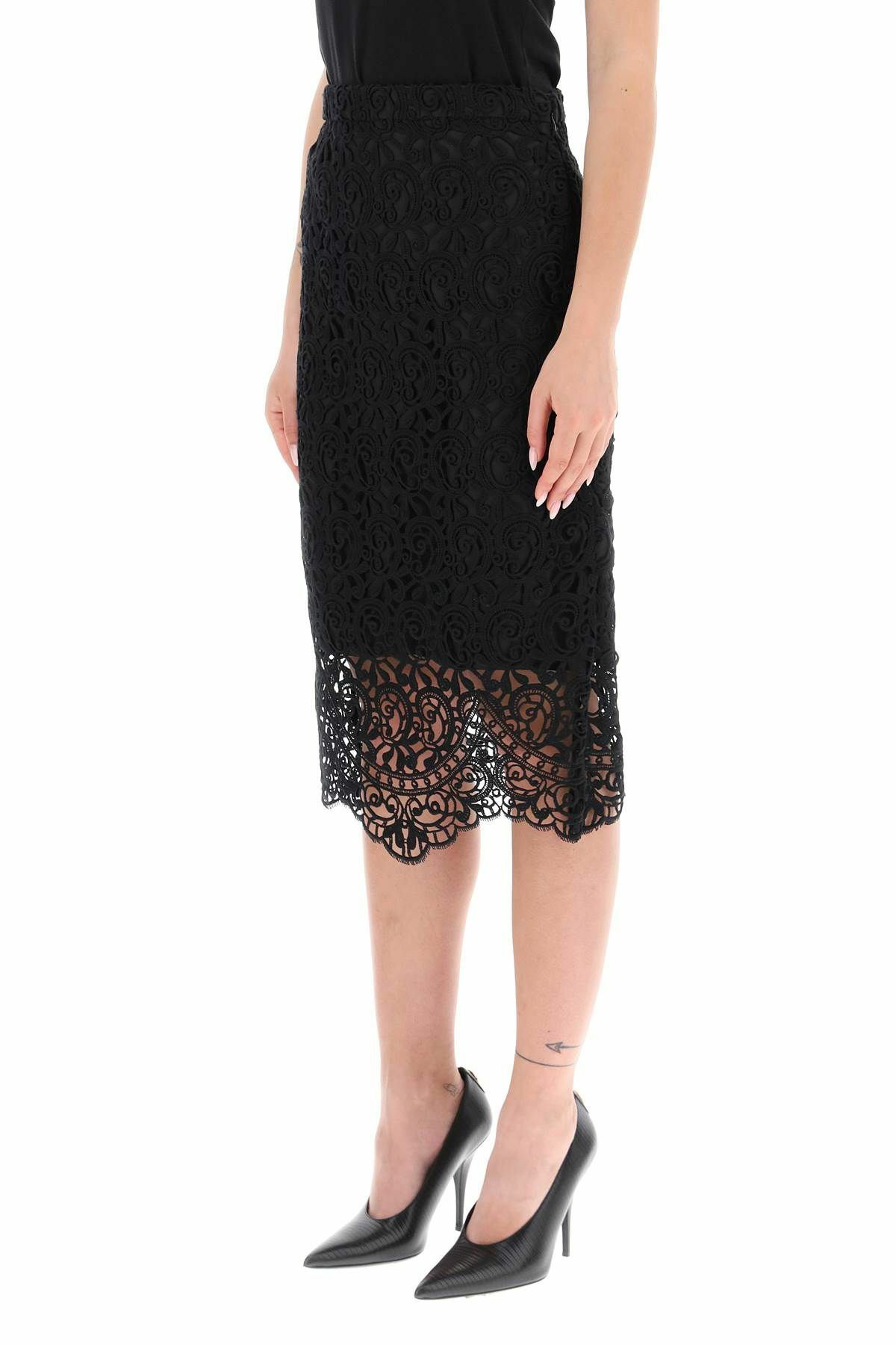 【関税込み】BURBERRY Lace skirt BURBERRY macrame lace pencil skirt Black Burberry