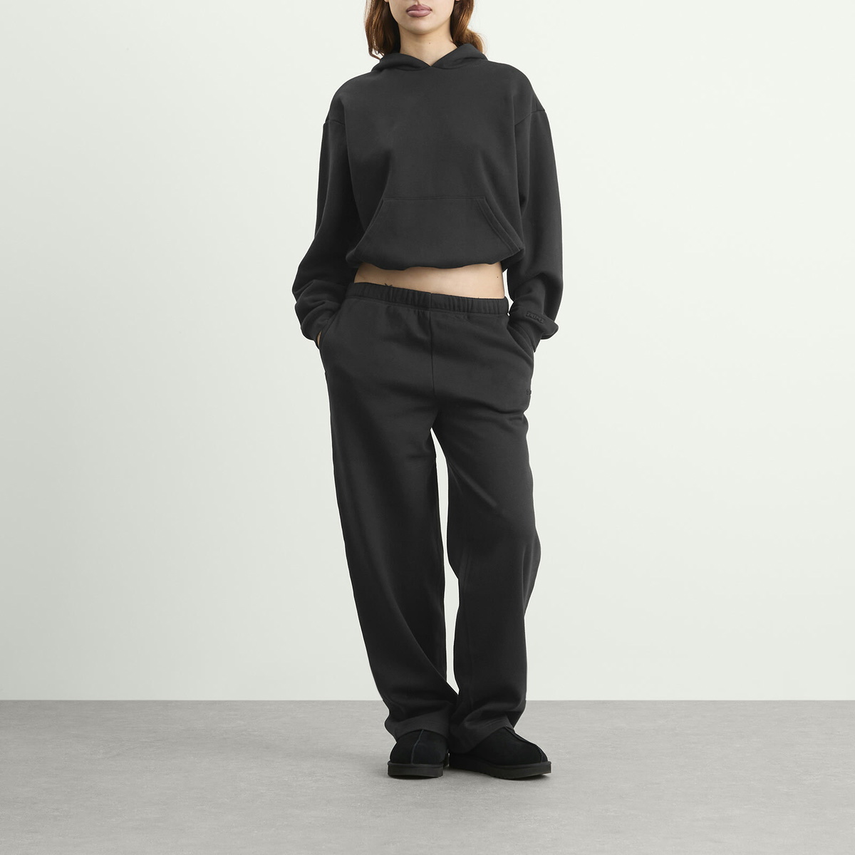 SKIMS Women's Cotton Fleece Classic Pullover Hoodie in Onyx