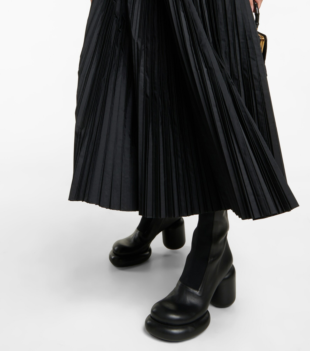 ワンピース JIL SANDER Women Mid Skirts J03CT0442J65248 001 BLACK Asymmetric midi skirt | Jil Sander | OTTODISANPIETRO