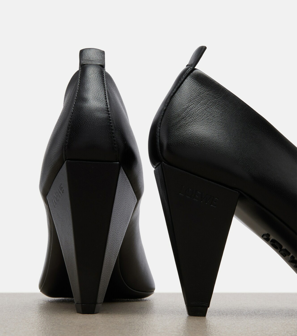 Loewe Origami Cubic leather pumps