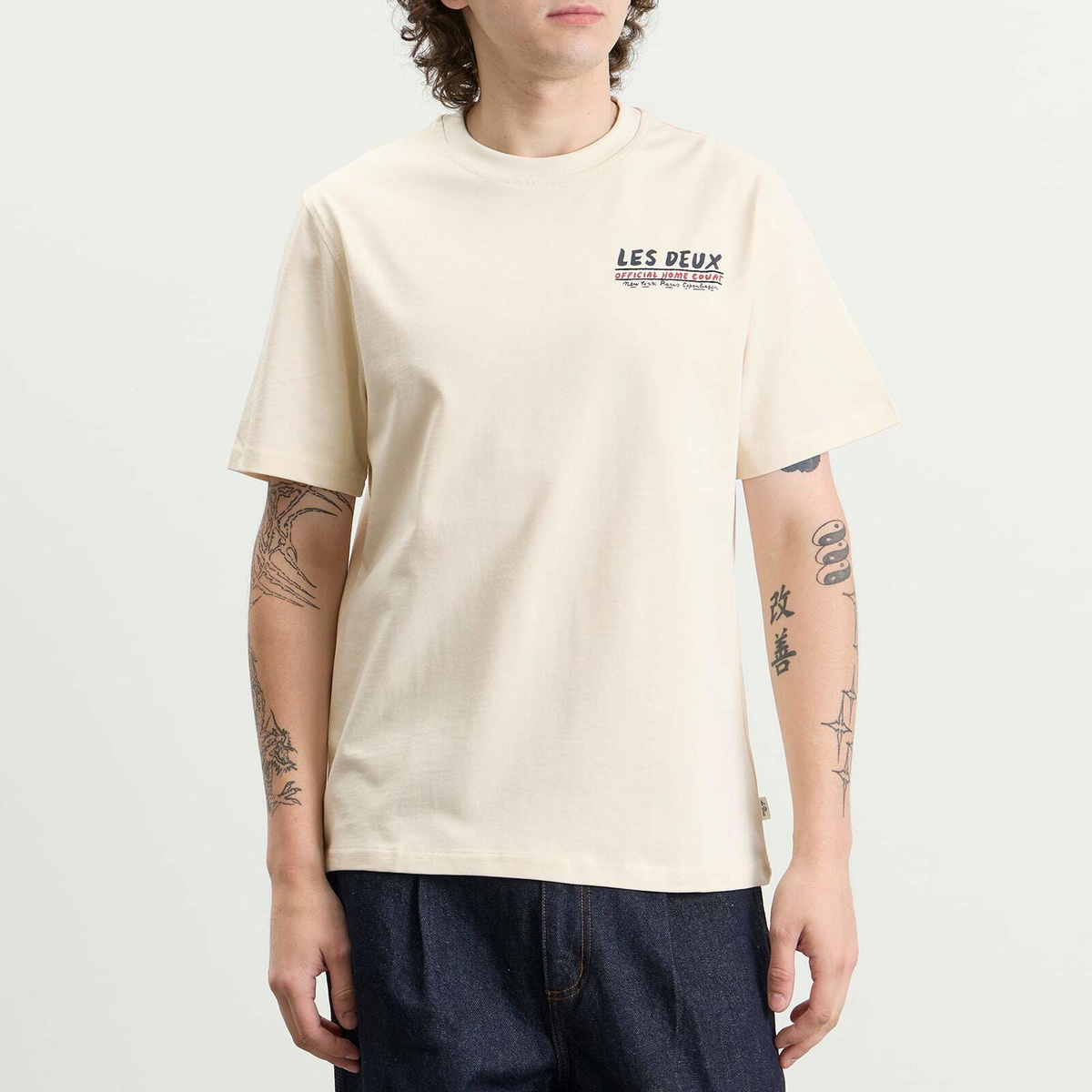 Les Deux Men's Record T-Shirt in Ivory