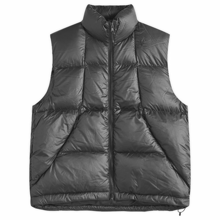 Photo: Goldwin Men's PERTEX QUANTUM Down Vest in Black