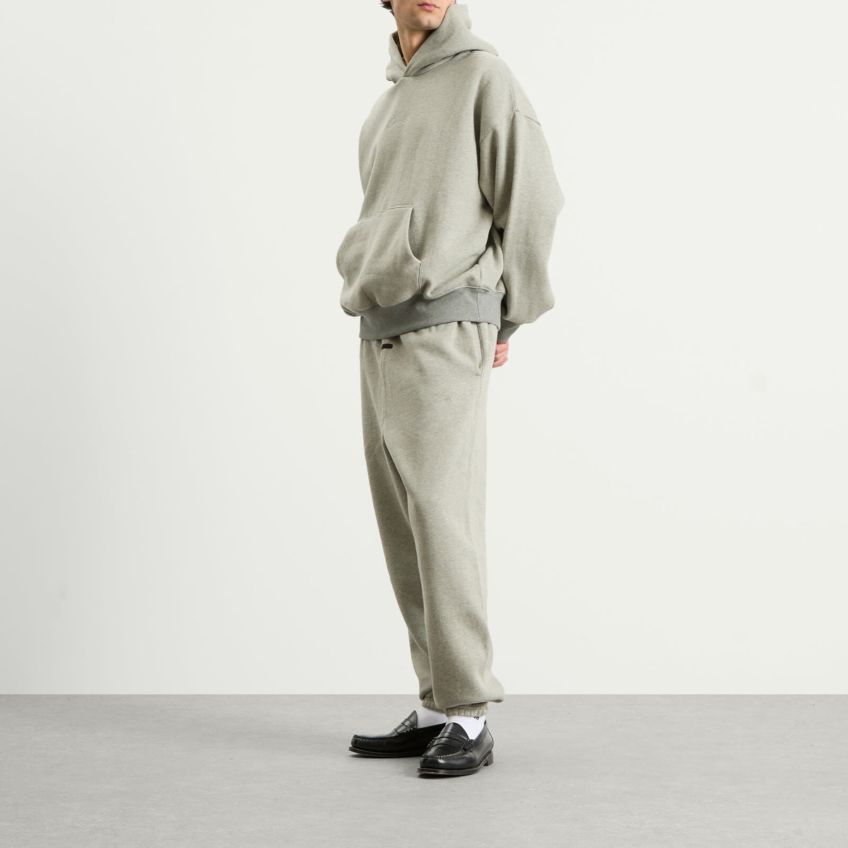 Fear of God ESSENTIALS Men's Signature Classic Sweat Pants in Concrete Heather