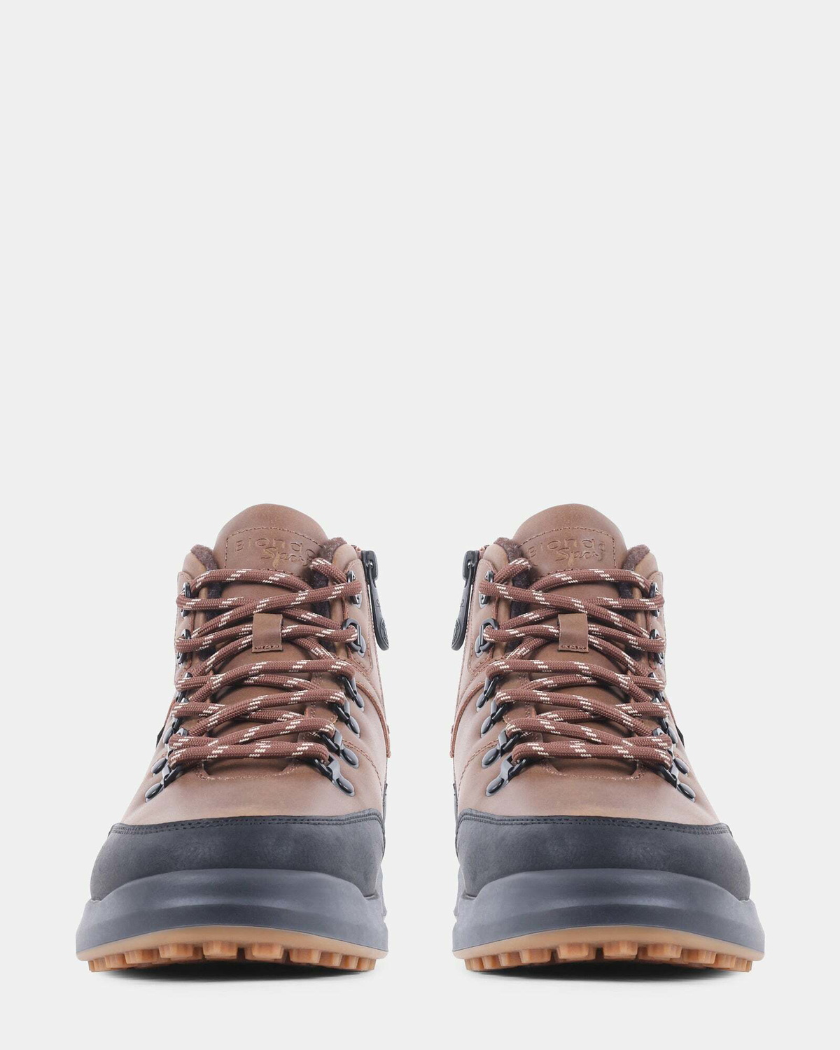 Steve Madden Maxwell Boots in Tan