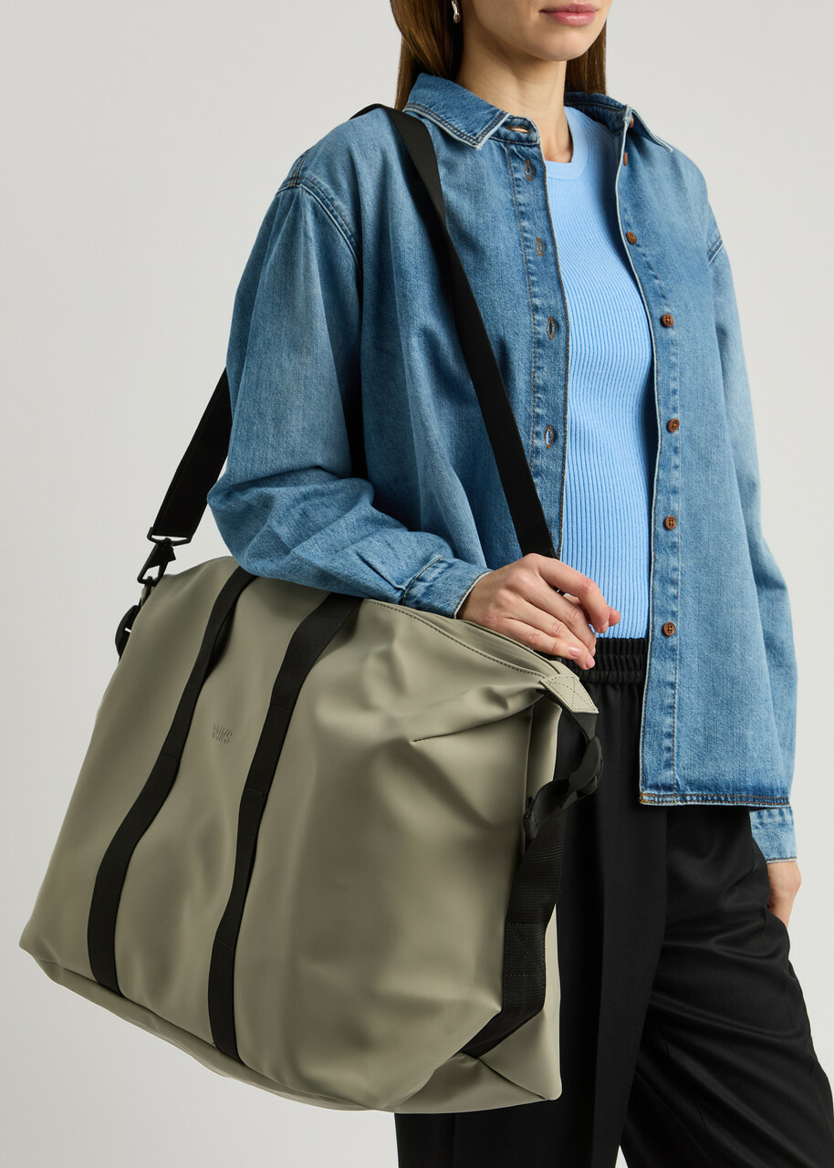 Rains Hilo Weekend Rubberised Holdall - Sage - One Size