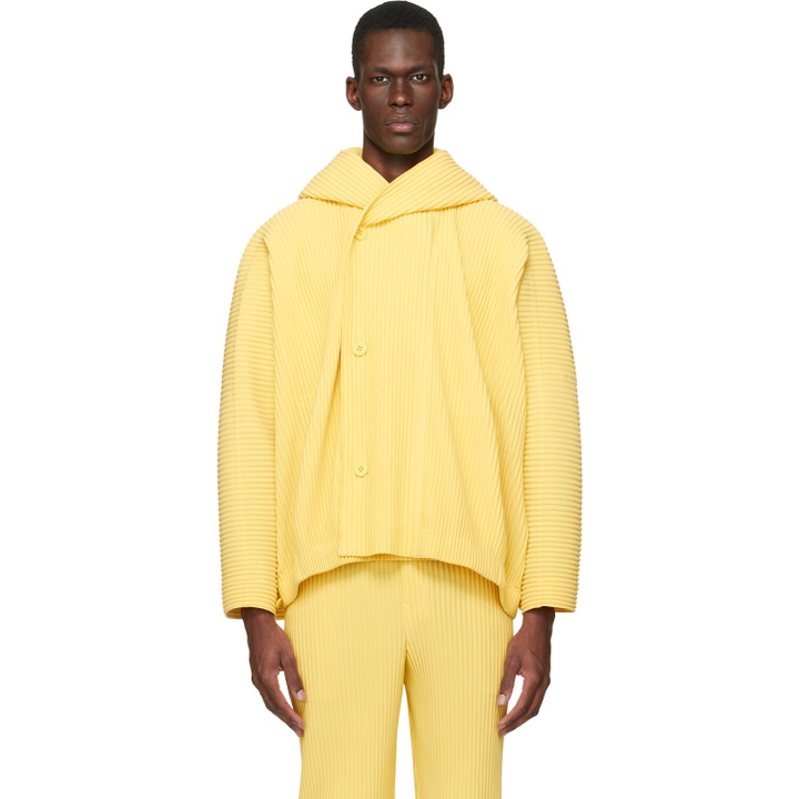 Photo: HOMME PLISSÉ ISSEY MIYAKE Yellow Monthly Colors March Jacket