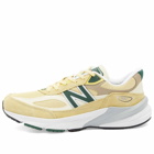 New Balance U990TE6 - Made in USA Sneakers in Yellow