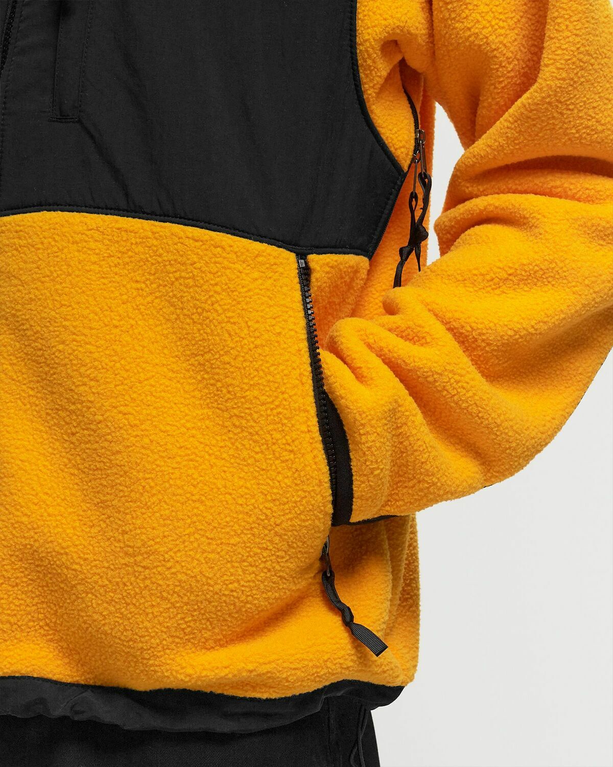 The North Face Retro Denali Jacket Black/Yellow Fleece Jackets