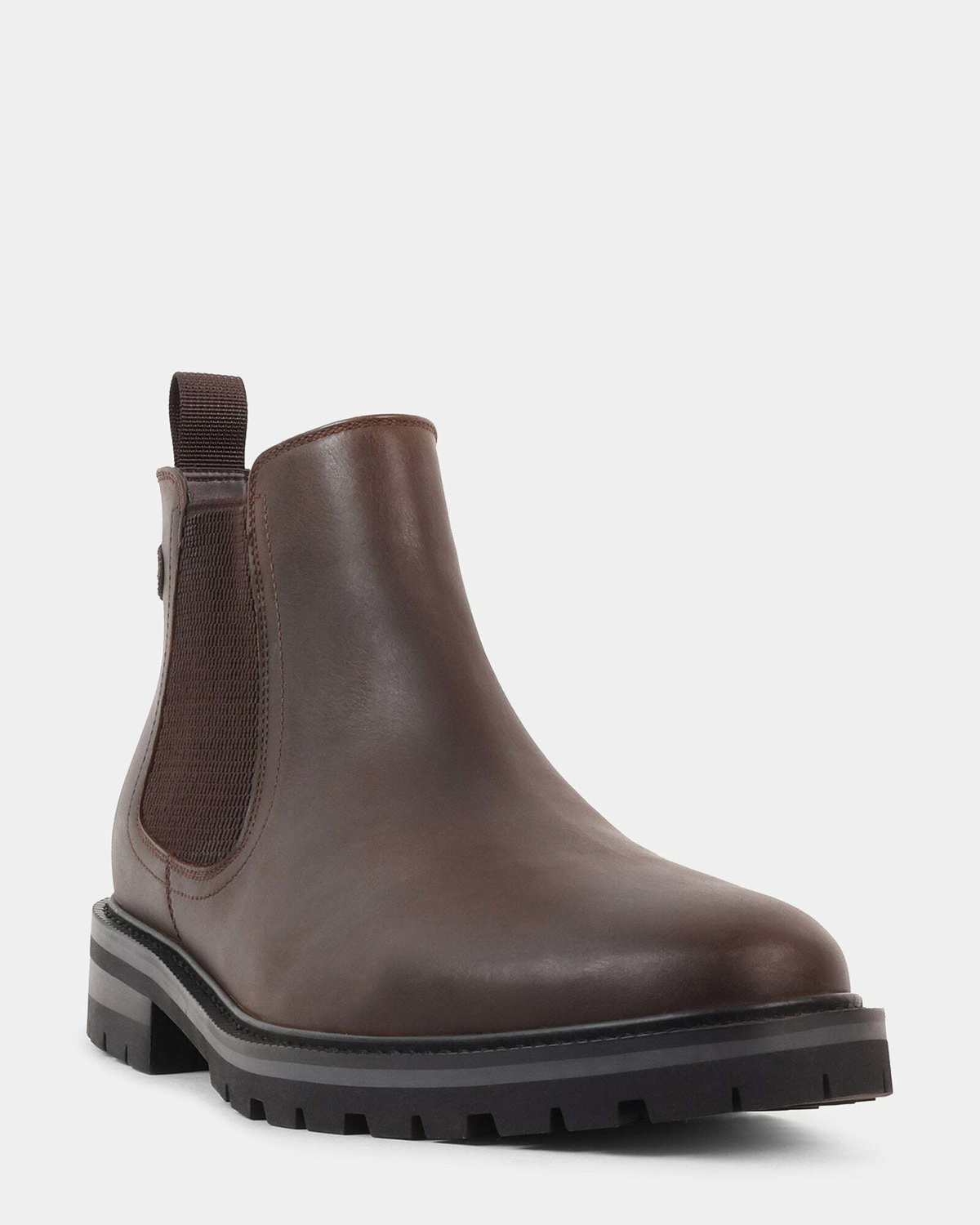 Steve Madden Silvioo Boots in Brown