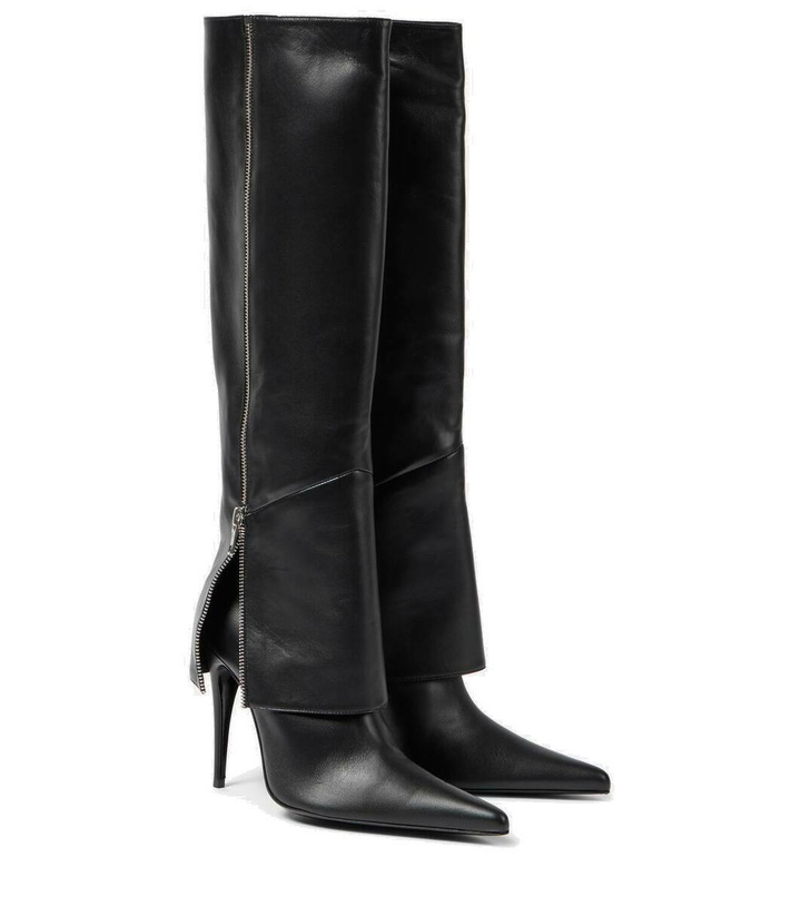 Photo: Magda Butrym Leather knee-high boots