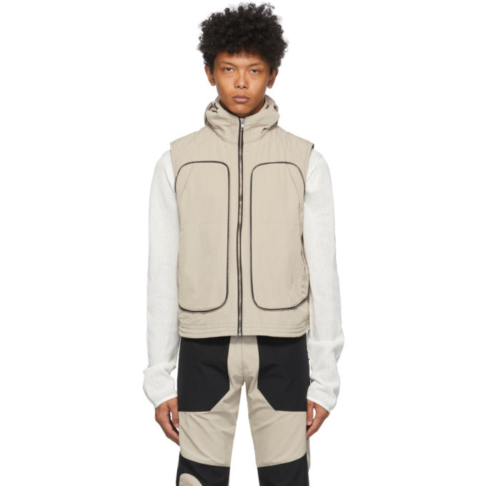 Arnar Mar Jonsson Beige and Black Fleece Vest Arnar Mar Jonsson