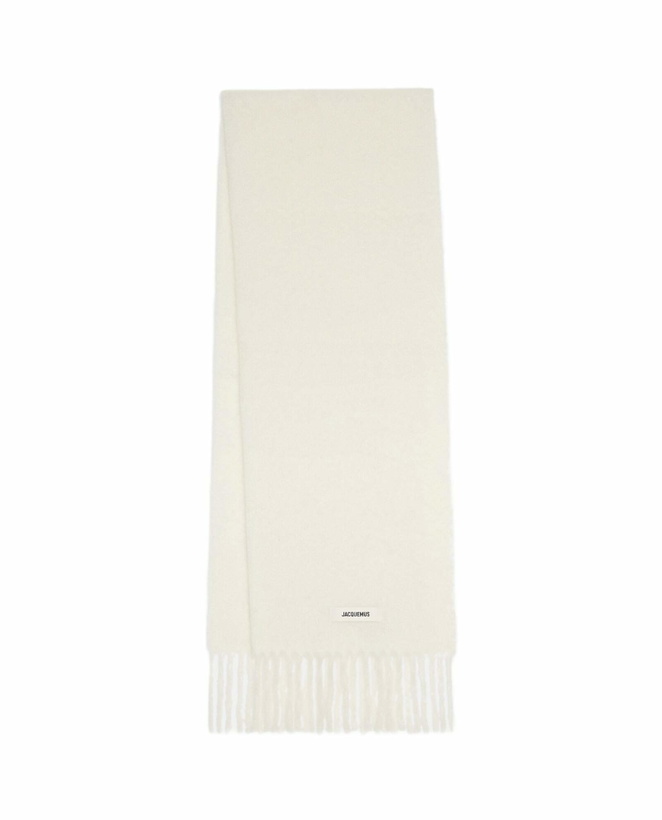 Photo: Jacquemus Carro Wool Scarf