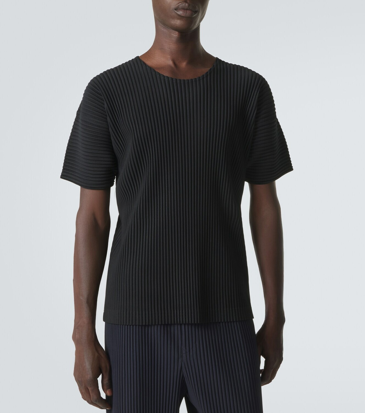 Homme Plissé Issey Miyake Basics pleated T-shirt