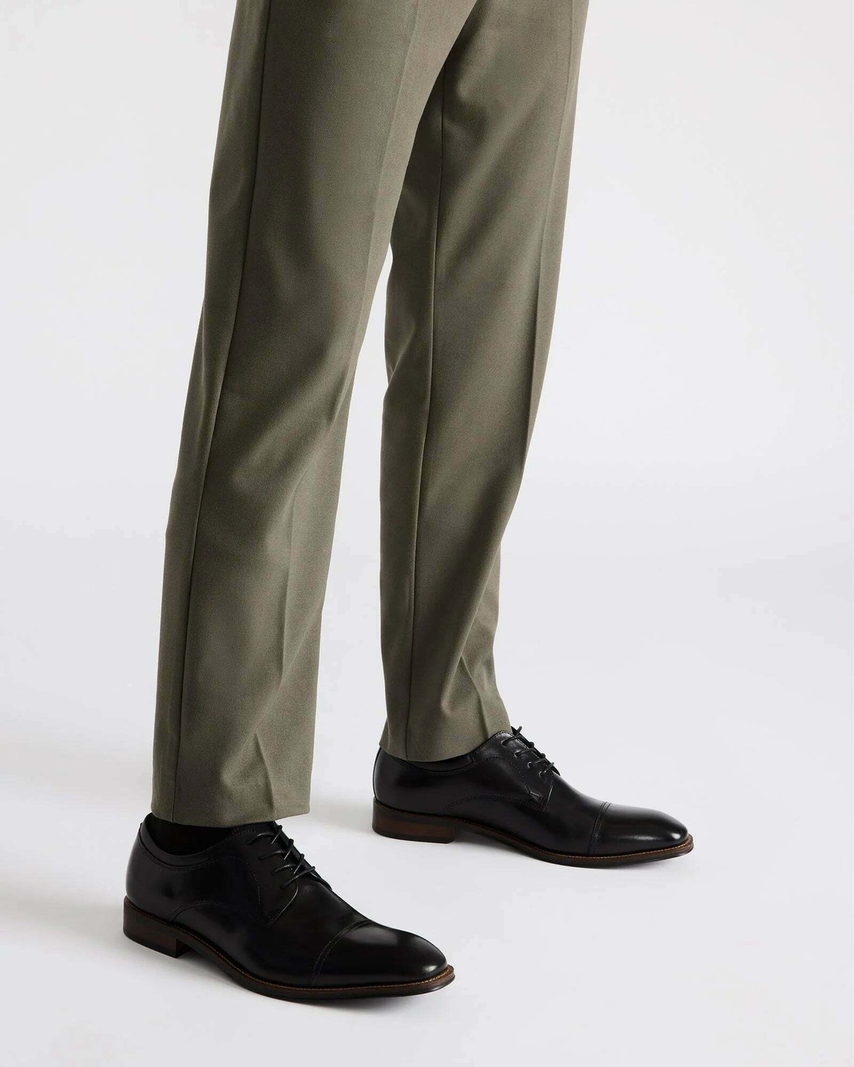 Steve Madden Hasen Dress Shoes in Black