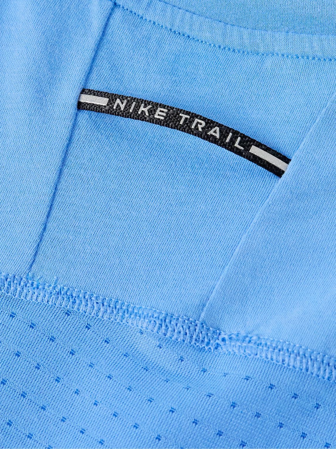 NIKE RUNNING - Trail Solar Chase Mesh-Panelled Dri-FIT ADV T-Shirt - Blue