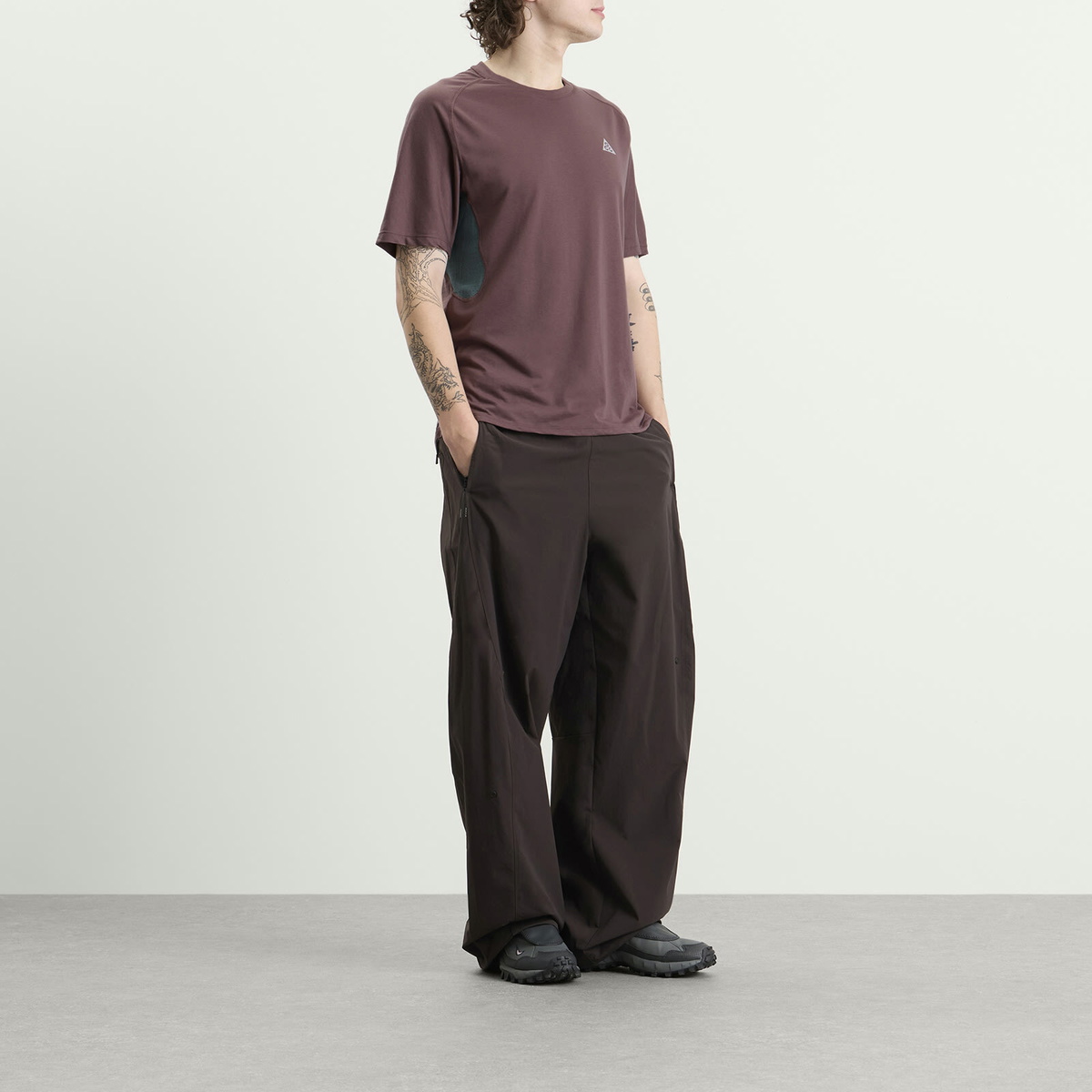 Nike Men's ACG Solar Chase Top in Tattoo/Mineral Slate/Summit White