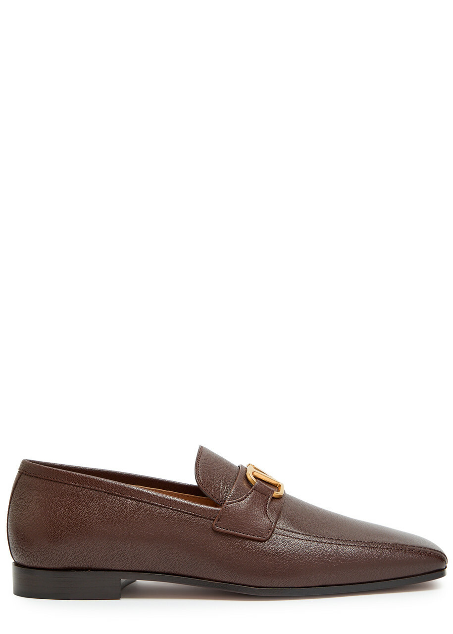 Valentino Garavani Vlogo Grained Leather Loafers Brown