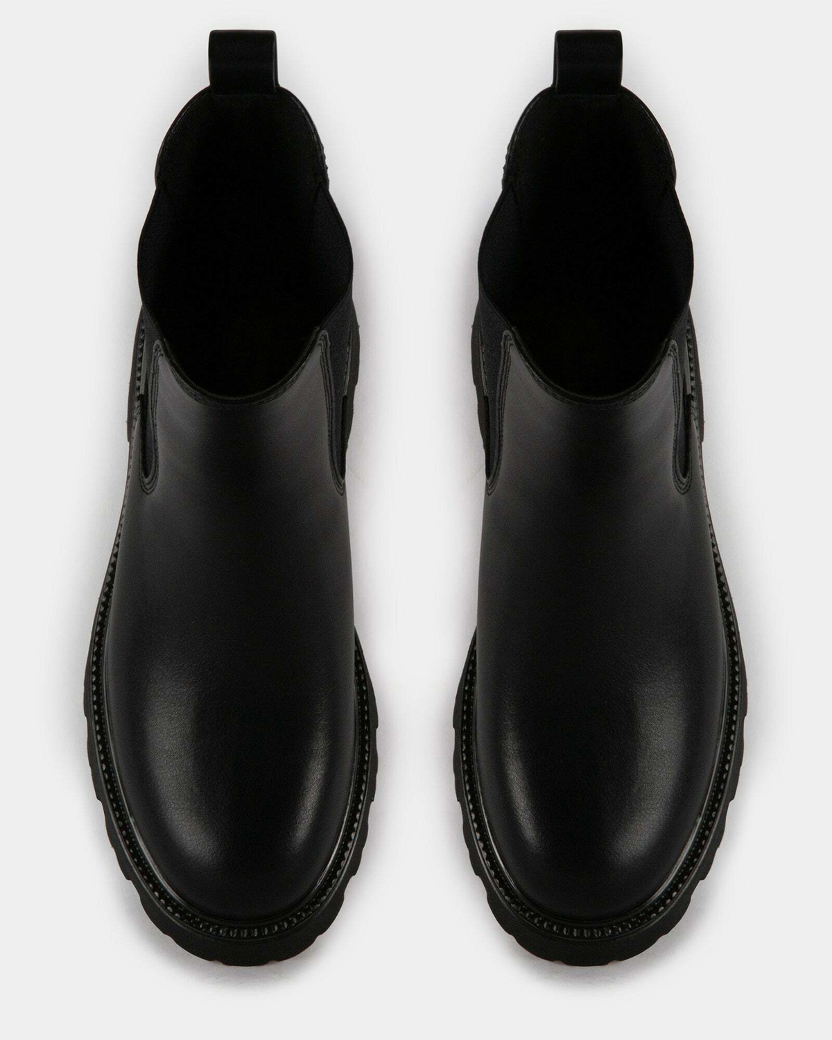 Steve Madden Backstrt Booties in Black