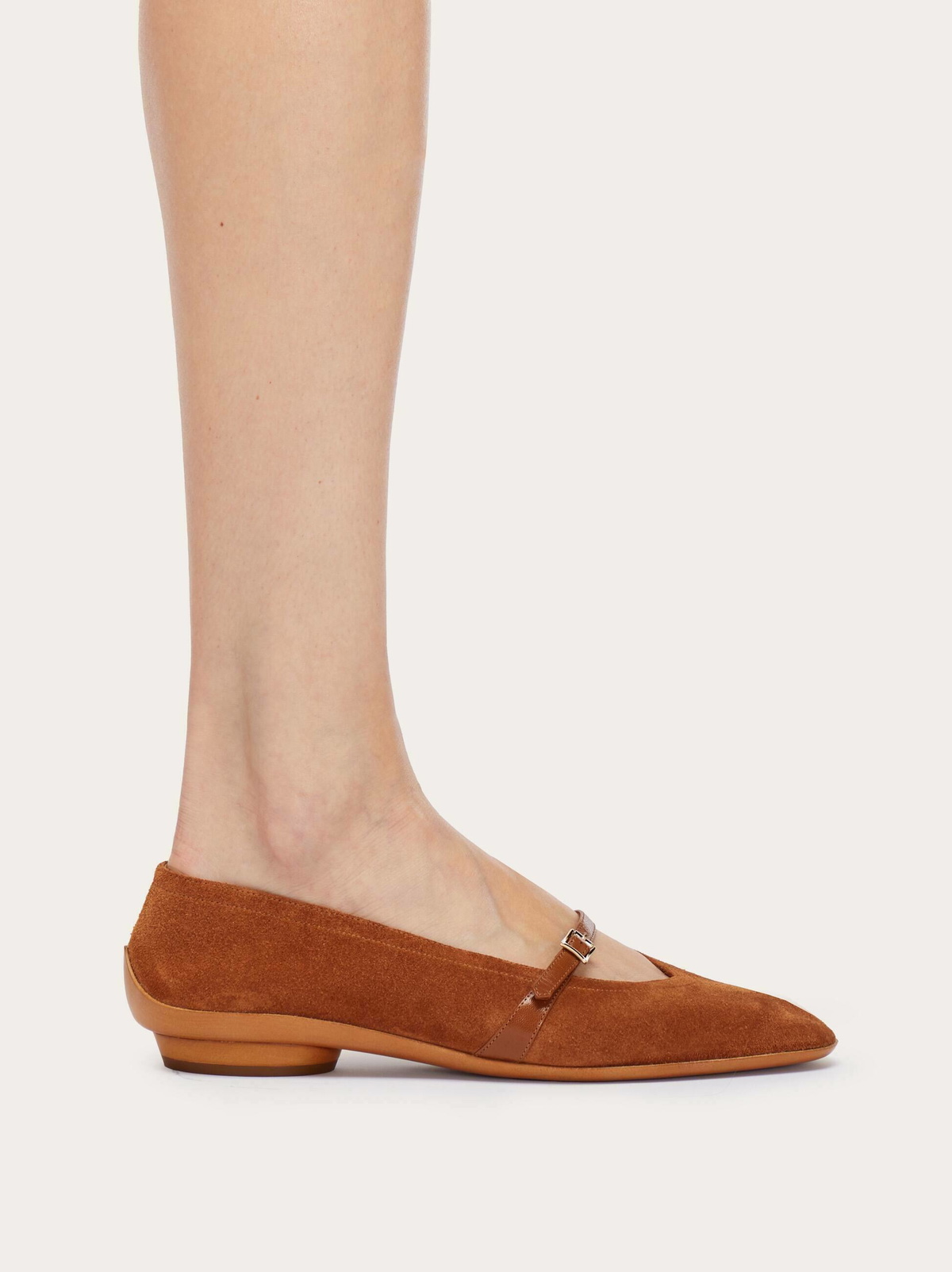 Ferragamo Womens Audrey (1954) in Brown