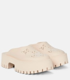 Gucci - GG rubber clogs
