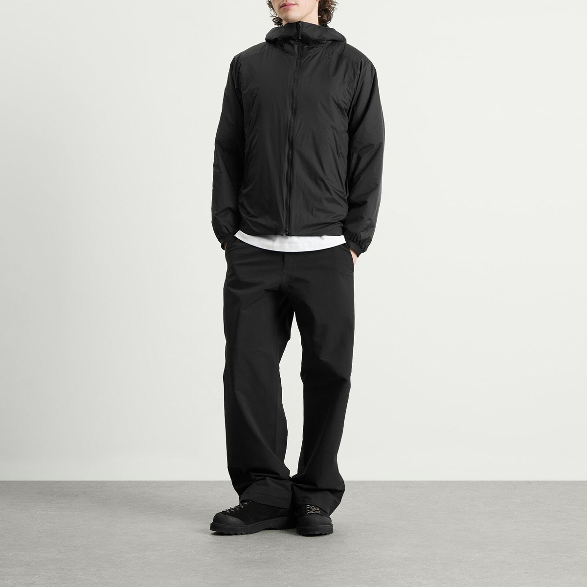 Goldwin Men's PERTEX QUANTUM Padded Warm Jacket in Black