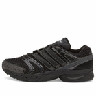 Adidas Adistar Control 5 in Black