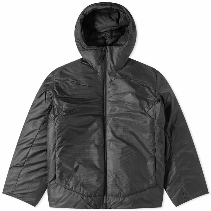 Photo: Norse Projects Men's ARKTISK Pasmo Rip Parka Jacket in Black