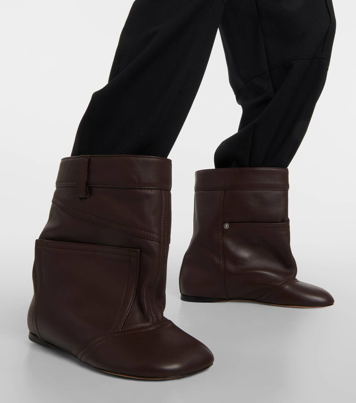 【ロエベ・LOEWE】ANKLE BOOTS LOEWE Toy paneled leather ankle boots | NET-A-PORTER