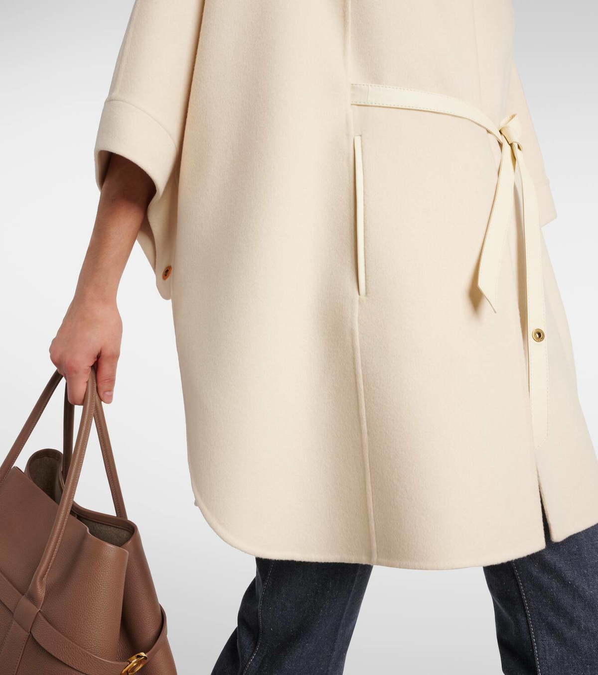 LORO PIANA ケープ Salzburg cashmere cape1069568 Salzburg Cape Cashmere Black | Loro Piana US