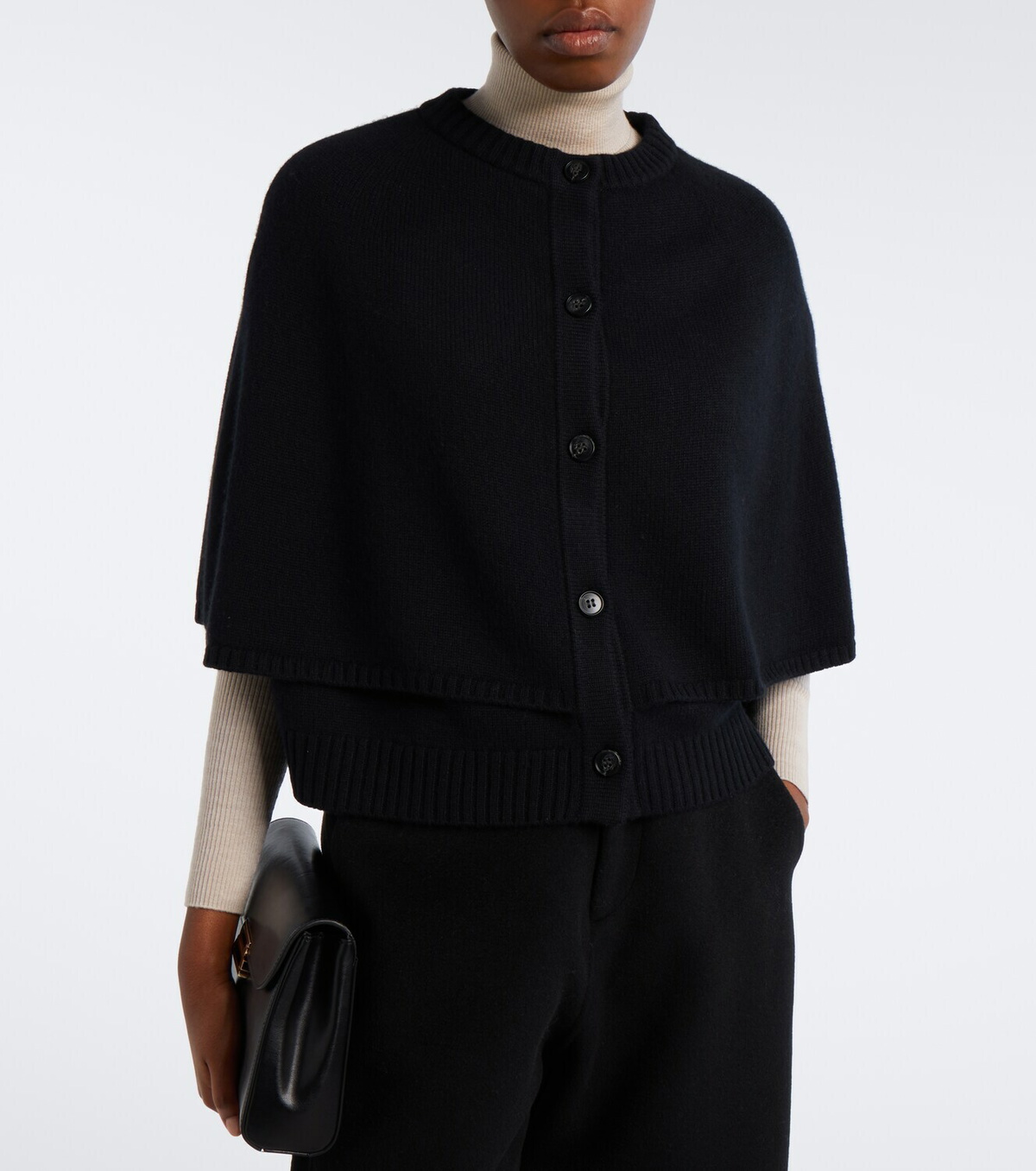 Lisa Yang Quinnie cashmere cape