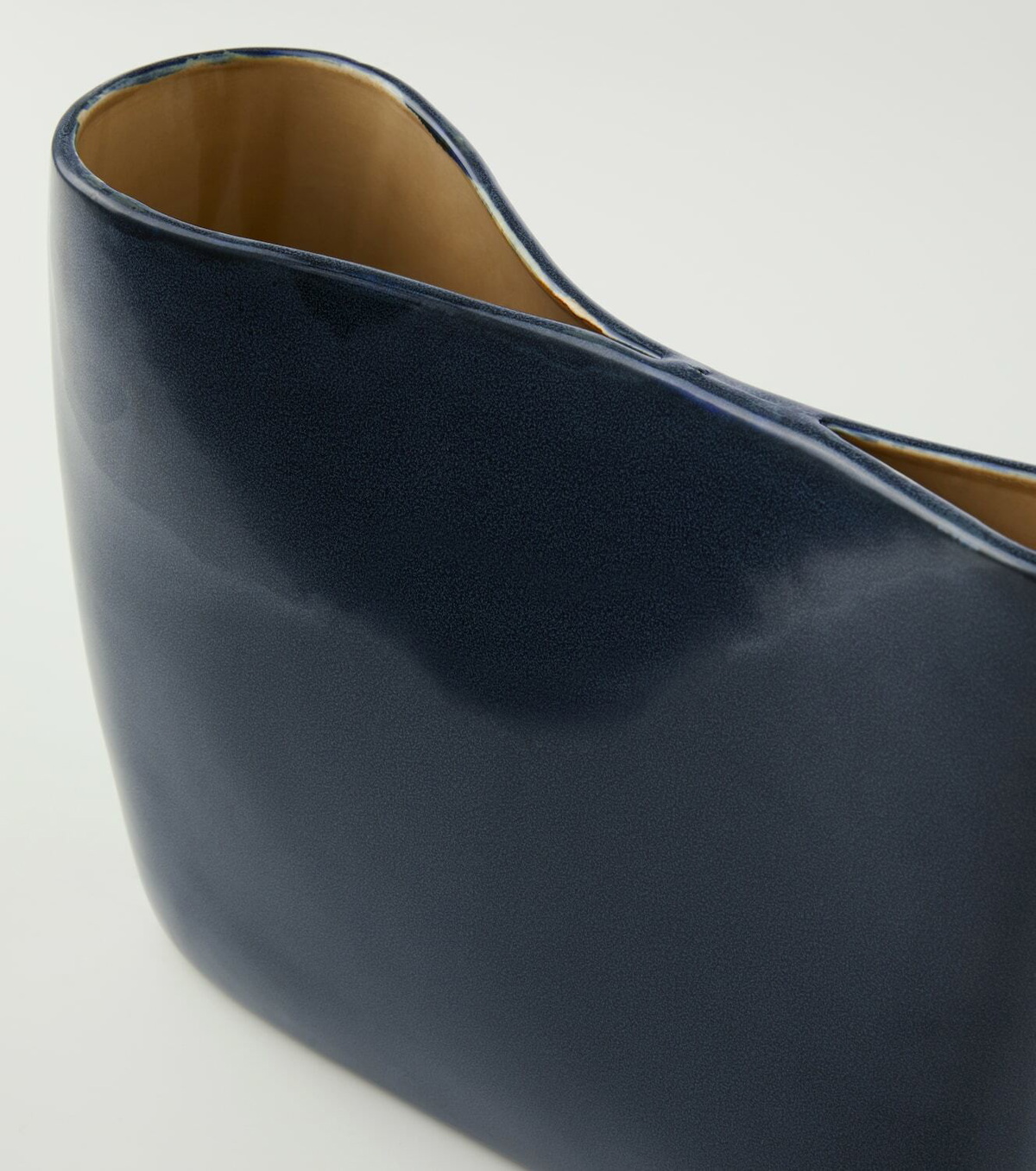 Serax Terres De Rêves Low vase by Anita Le Grelle