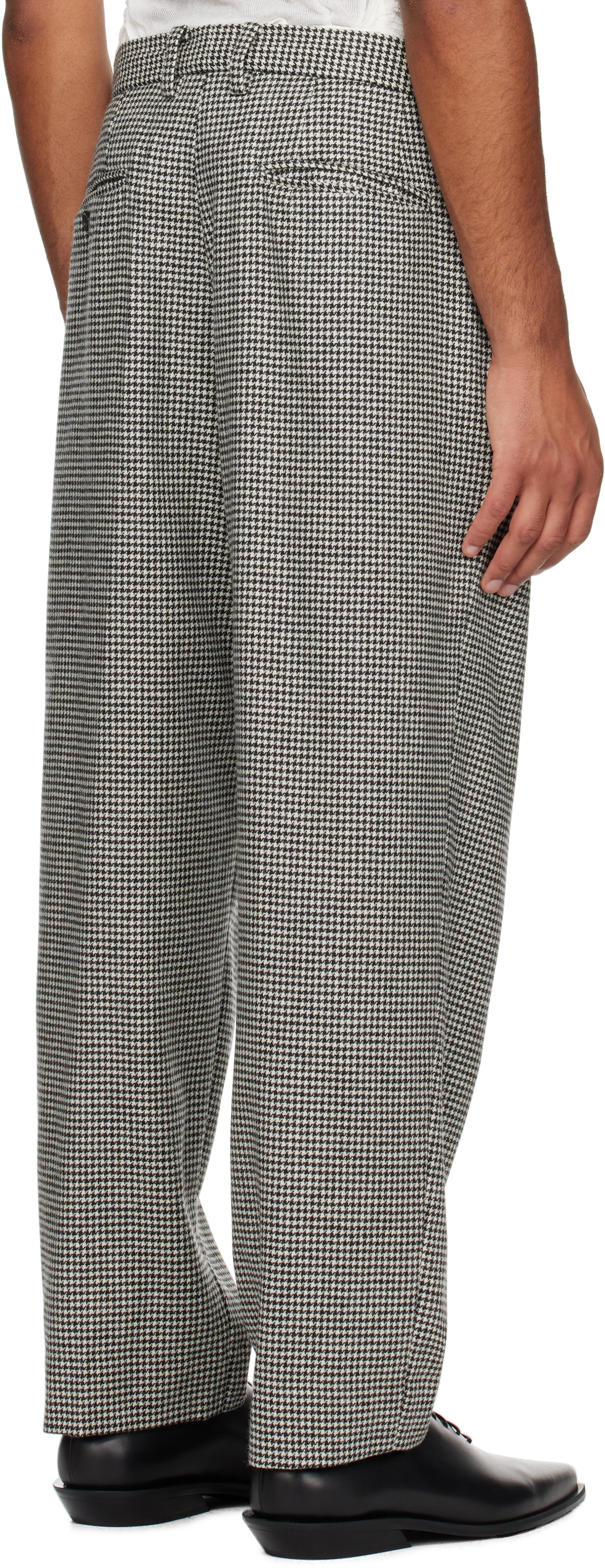 TAKAHIROMIYASHITA TheSoloist. White & Black Two Tuck Front Trousers