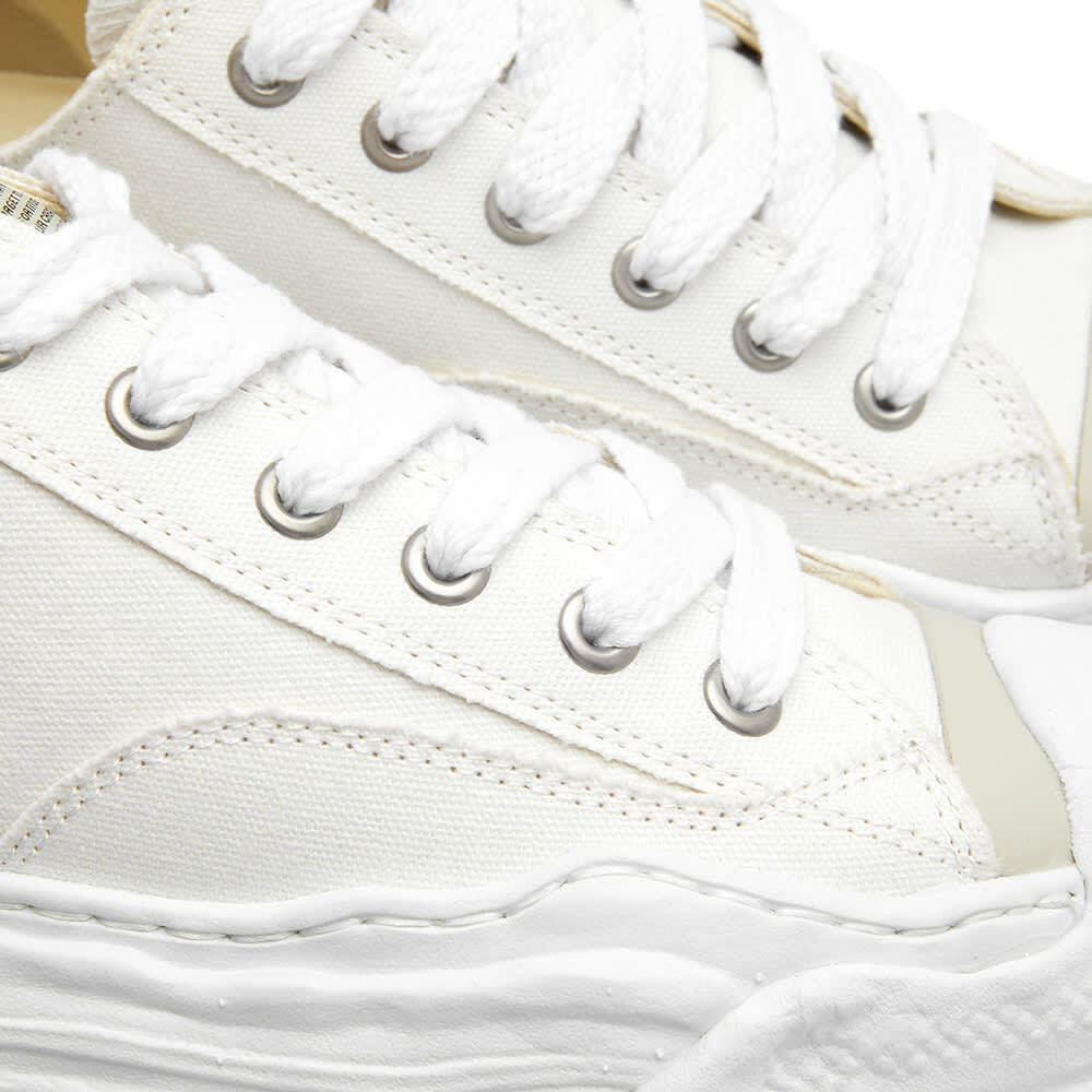 Maison MIHARA YASUHIRO Men's Original Sole Toe Cap Lowcut Canvas S Sneakers in White
