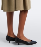 Aeyde Corinne leather pumps