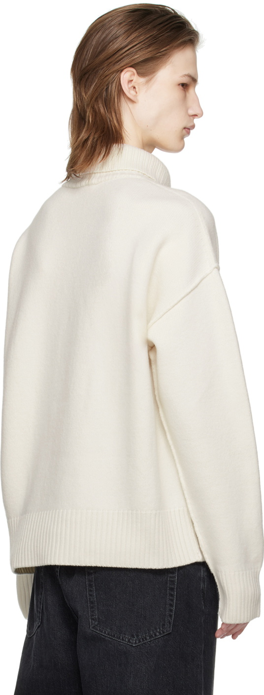 AMI Paris Off-White Ami de Cœur Turtleneck AMI
