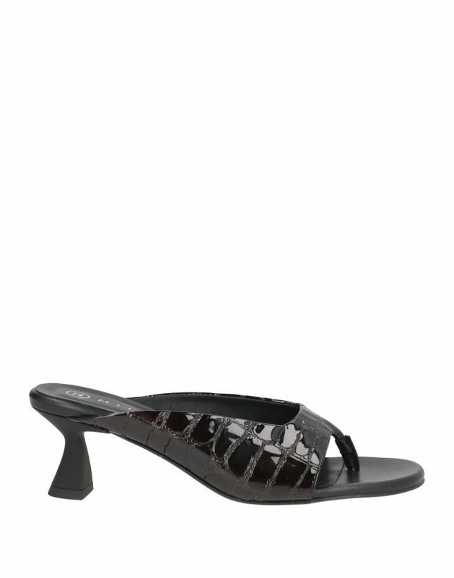 Photo: Miista Womens Thong sandal Dark in Brown