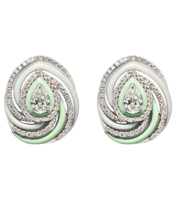 Photo: Kamyen Oceane Pear 18kt white gold earrings with diamonds