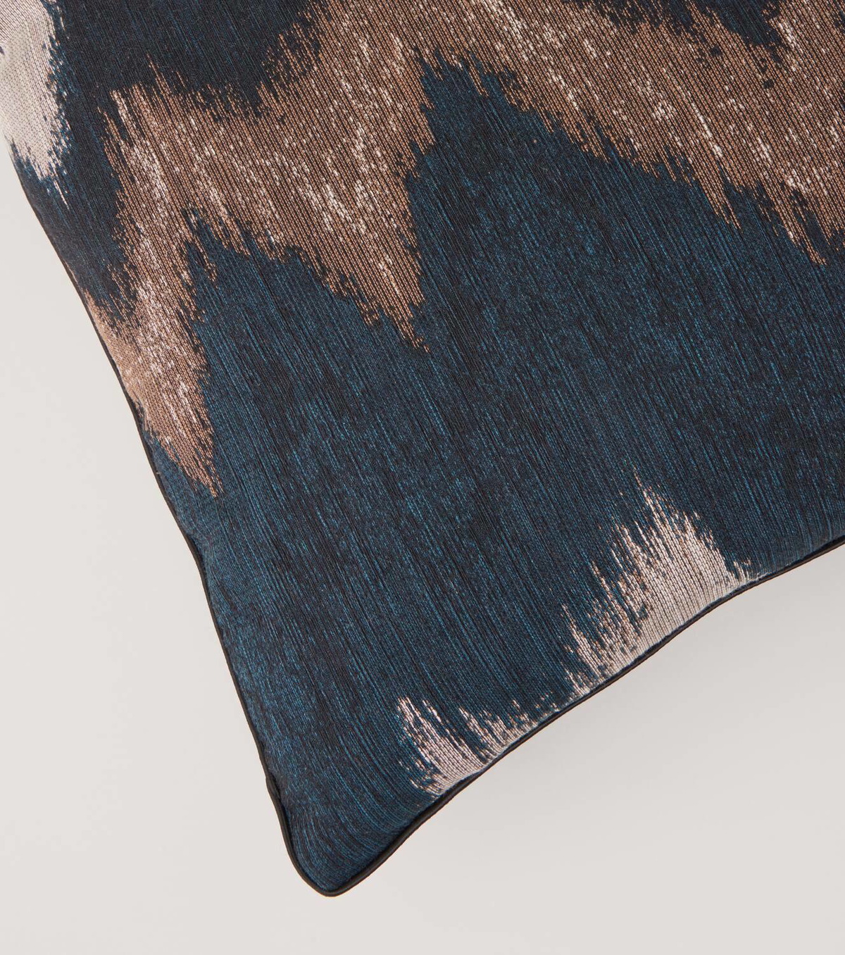 Missoni Zigzag cotton-blend cushion