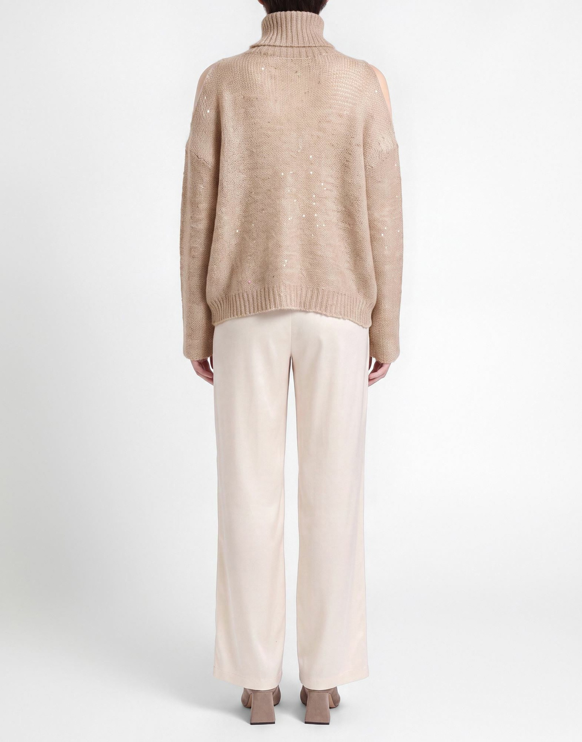Roberto Collina Womens Turtleneck in Beige