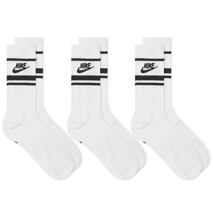 Photo: Nike Men's Sportswear Essential Sock - 3 Pack in White/Black