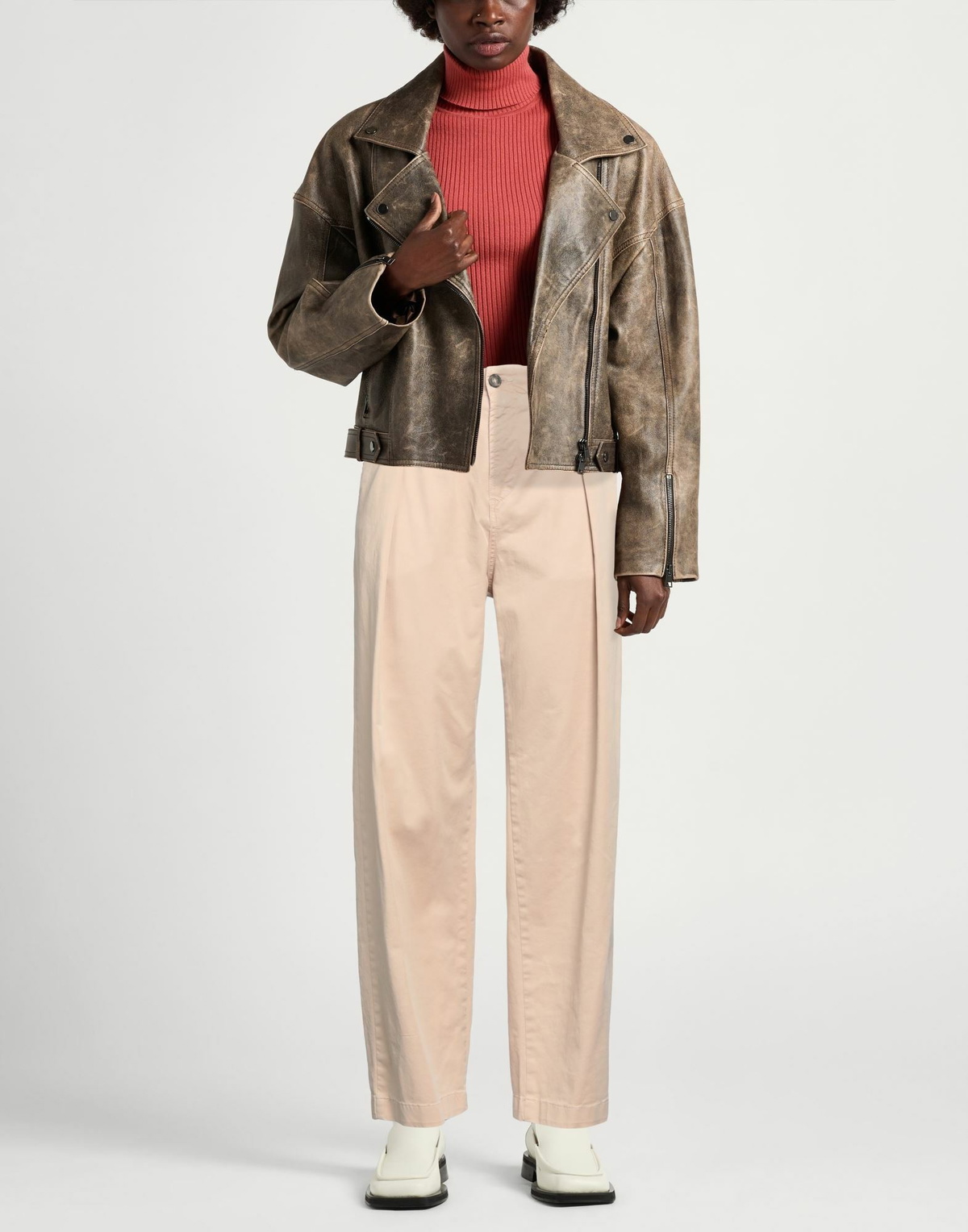 Berna Womens Pants Sand