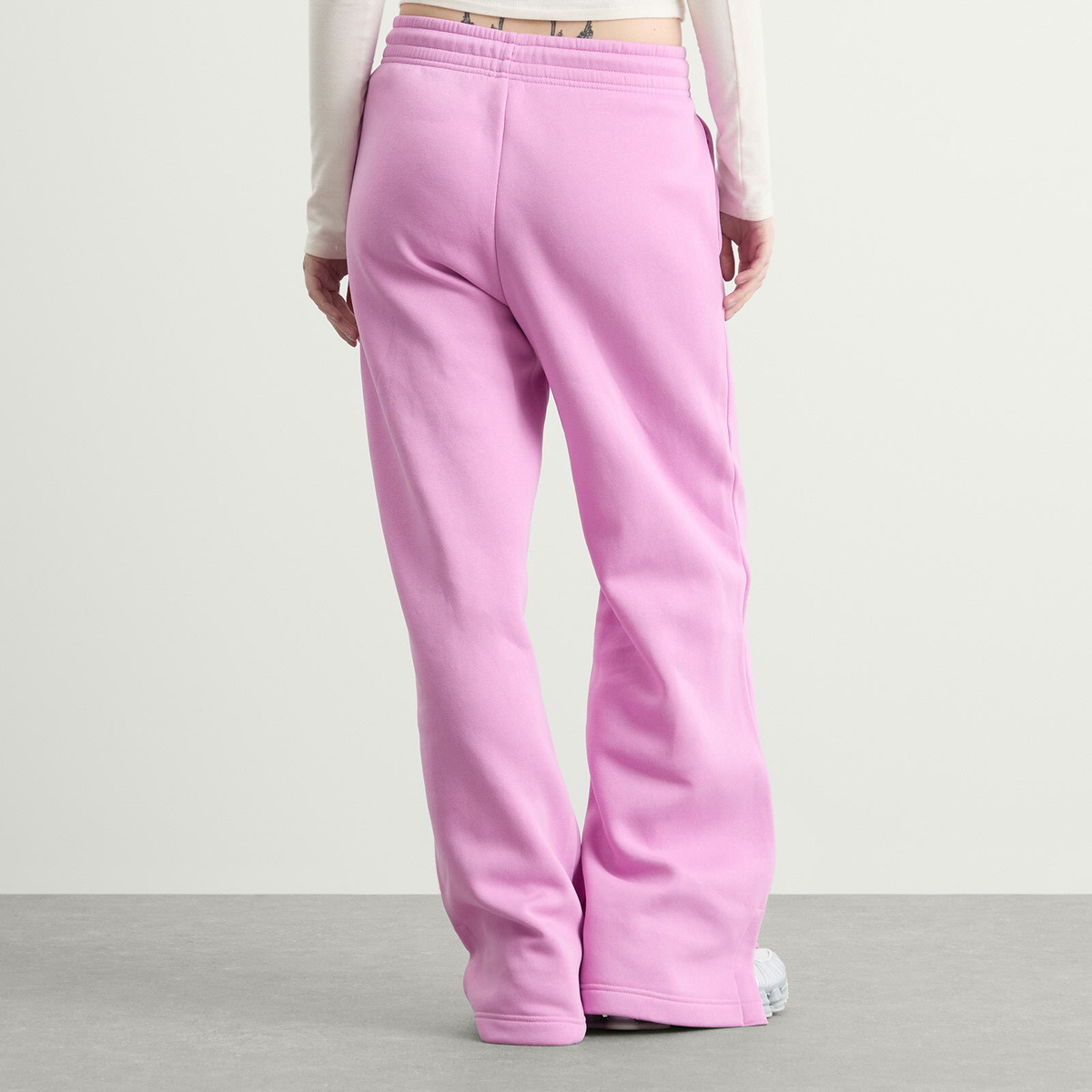 Nike Women's NSW Phoenix Sweatpants in Lt Magenta/Sail