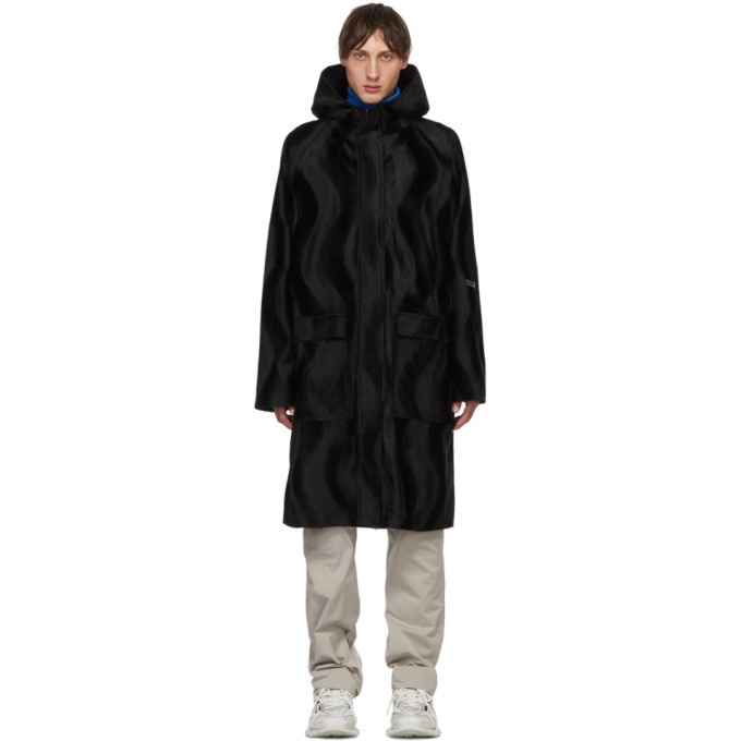 Photo: Serapis Black Faux-Fur Hooded Coat
